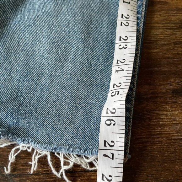 GRLFRND Jeans Karolina High Rise Jean size 26 in a little more love distressed - Picture 15 of 16